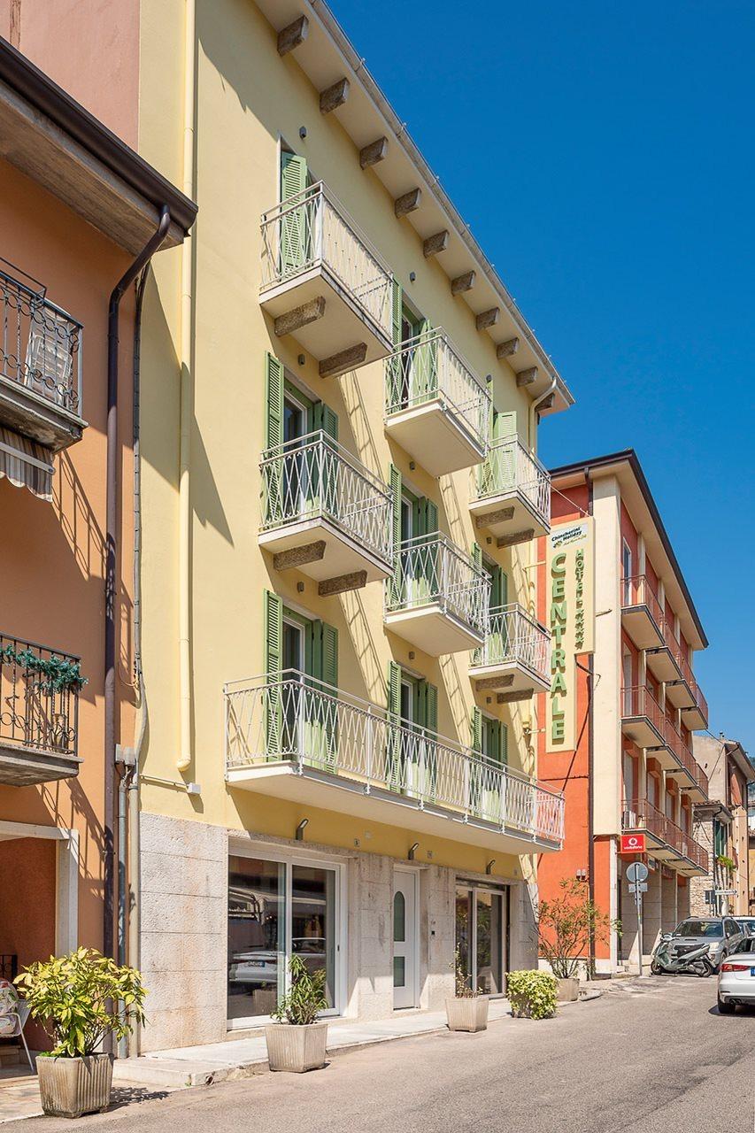 Hotel Centrale Garda  Eksteriør billede