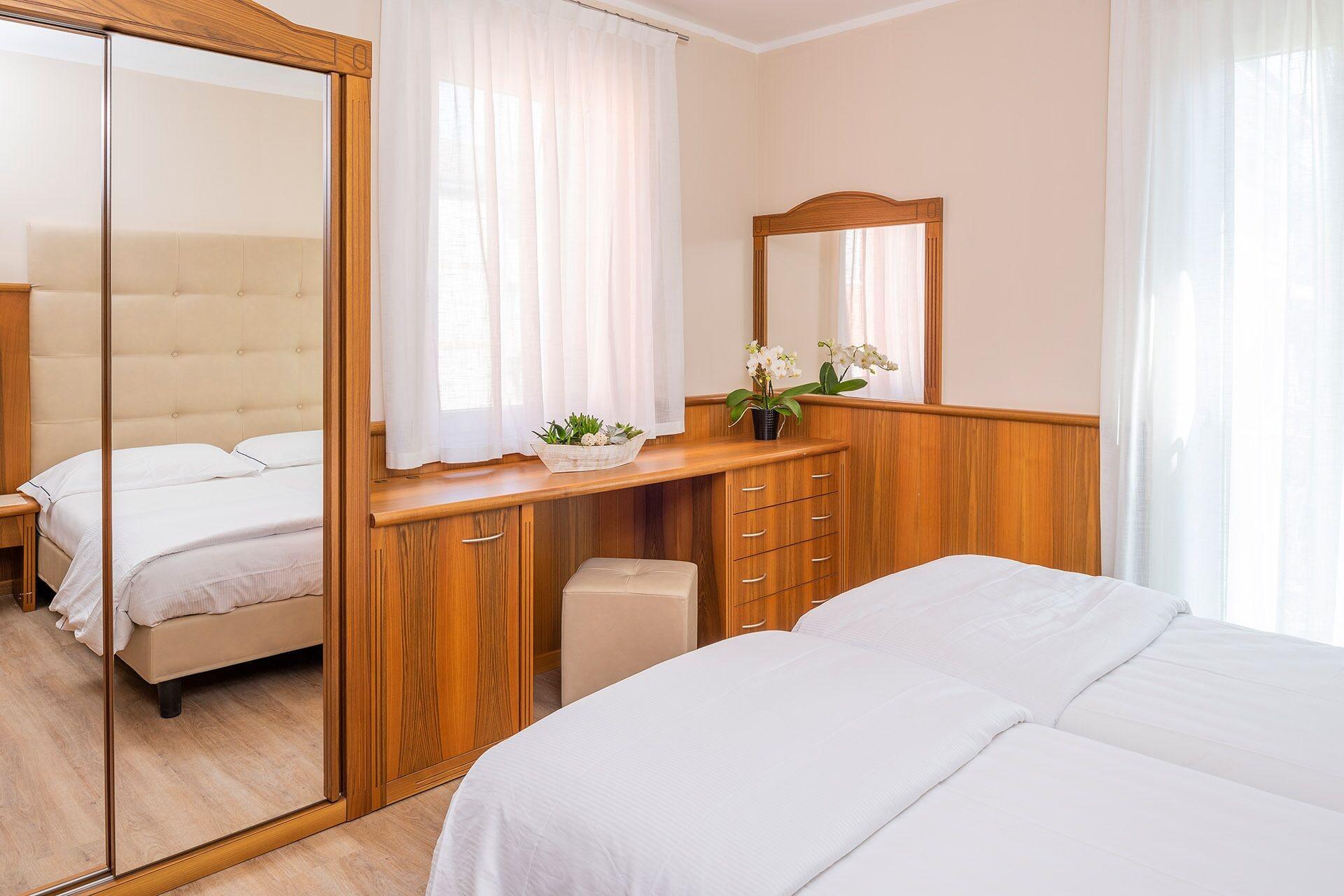 Hotel Centrale Garda  Eksteriør billede