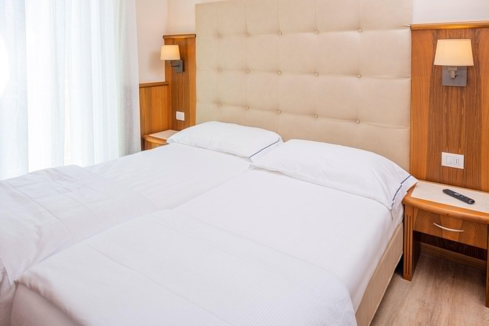 Hotel Centrale Garda  Eksteriør billede
