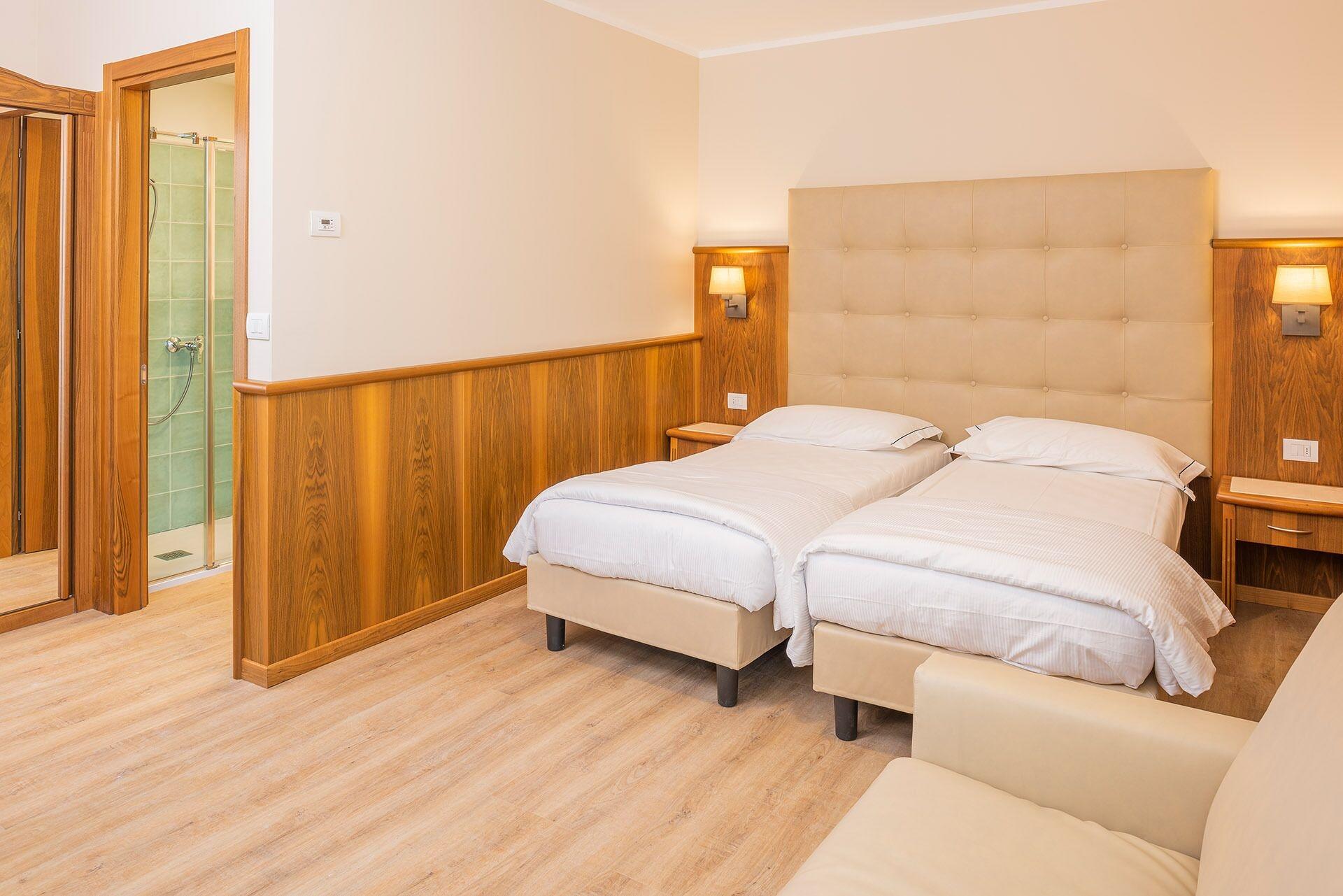 Hotel Centrale Garda  Eksteriør billede
